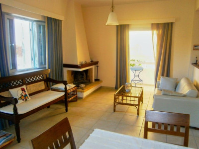 Lefkas_Town Apartment_02.jpg